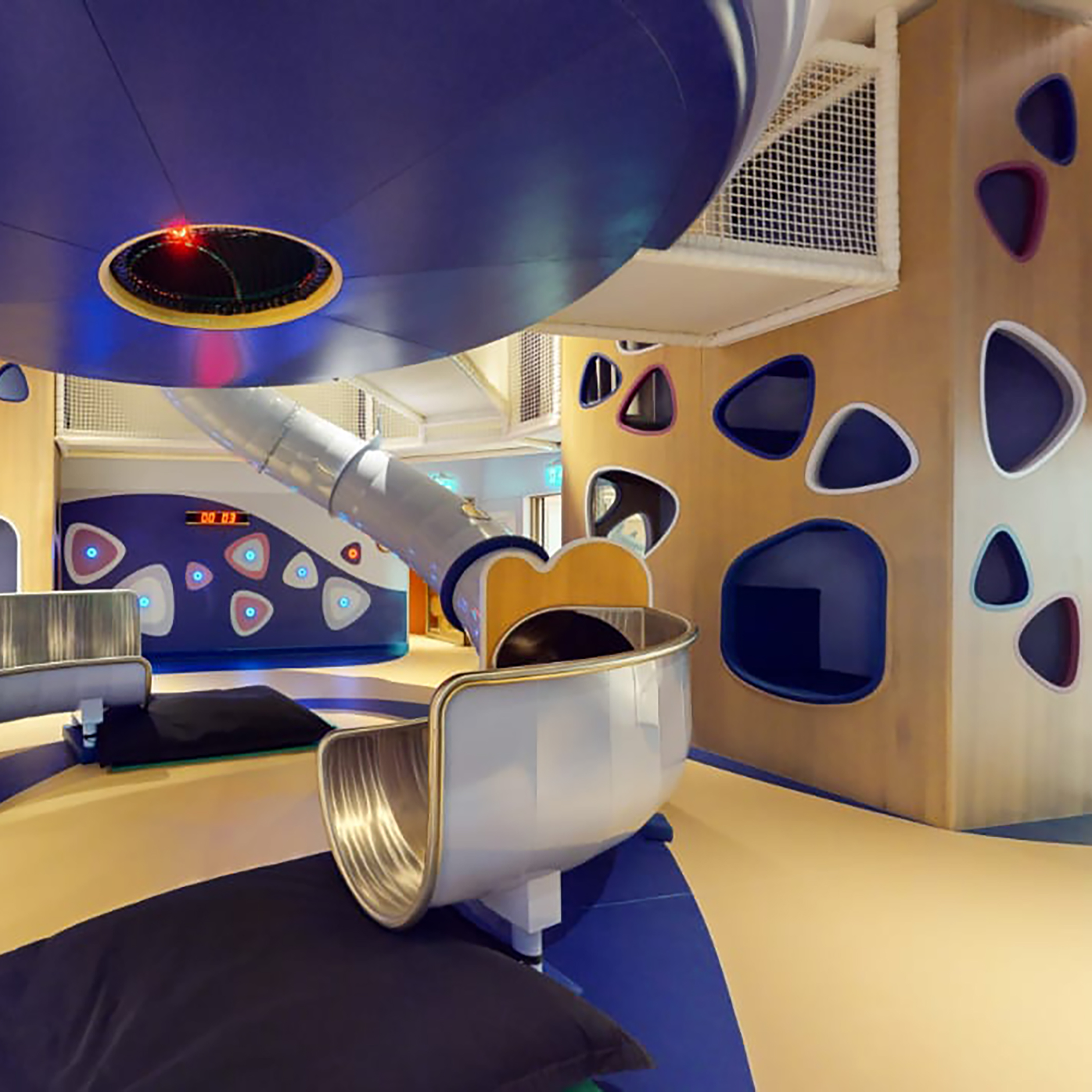 Dawsons were responsible for the concept design of the main slide and worked closely with the specialist equipment supplier to ensure that the end result tied in with the initial concepts. Dawsons were responsible for all ID and FF&E elements.